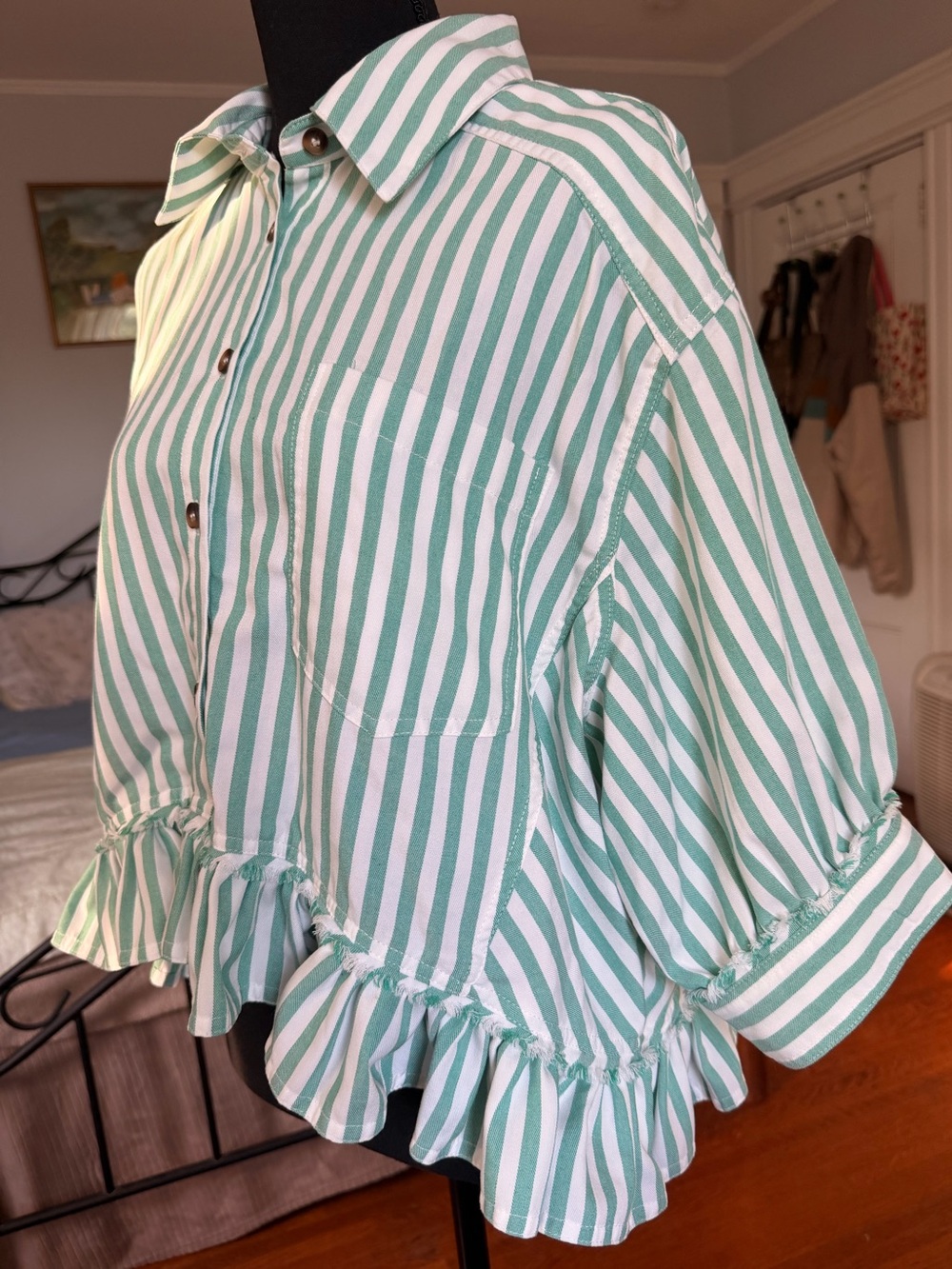Striped Ruffle Hem Button-Front Top - Mint Green - size M - Picture 3 of 10